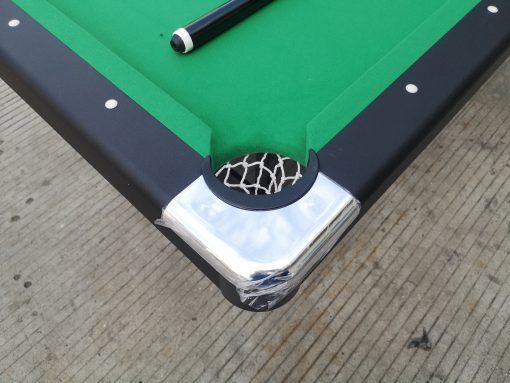 5.5 Ft Pool Table