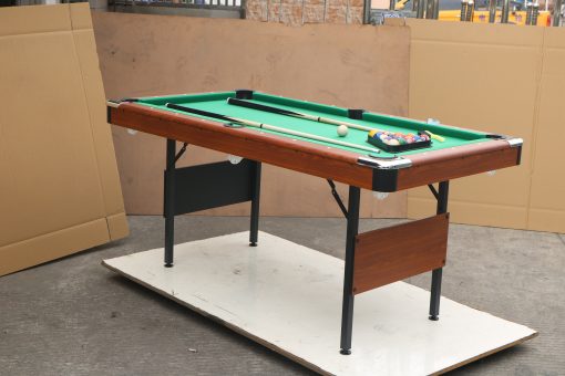 5.5 Ft Billiard Table, Green